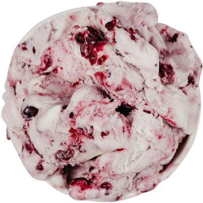 Cream cheese with wild berries